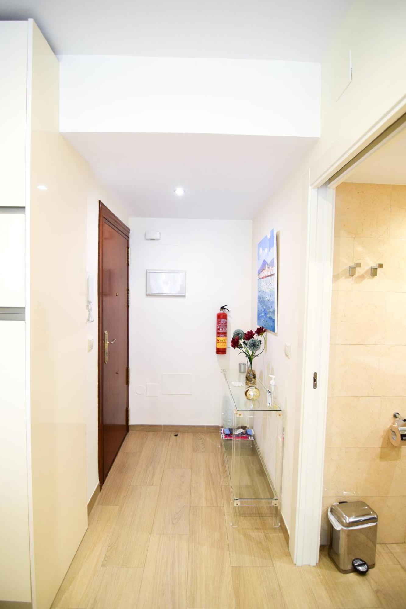 Malagueta Beachside Charm Apartment Malaga Exterior photo