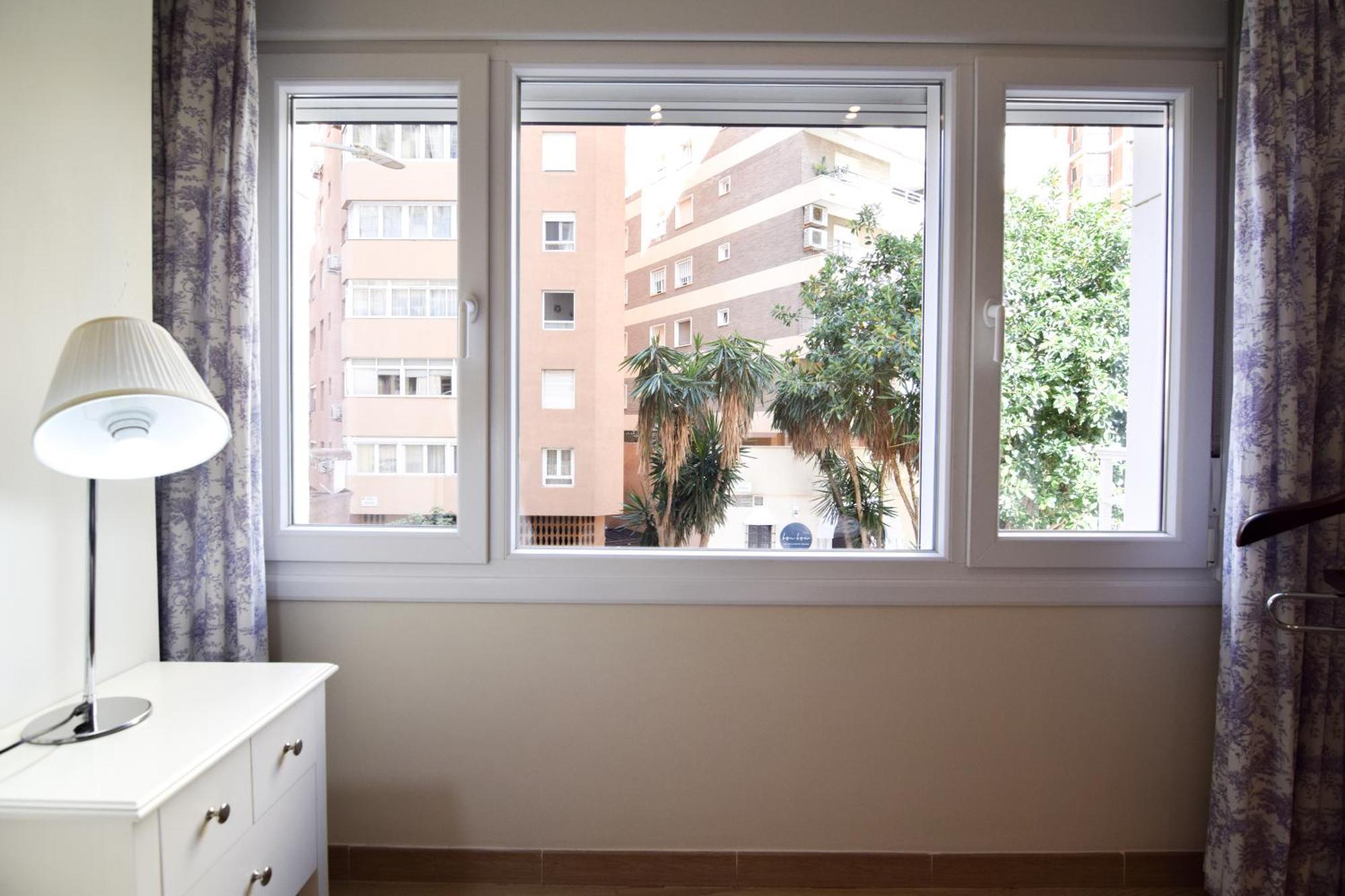 Malagueta Beachside Charm Apartment Malaga Exterior photo